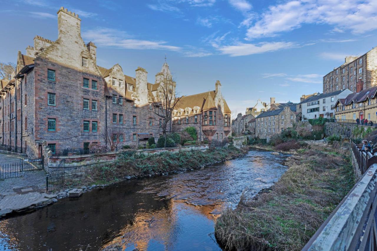 Elegant & Unique Getaway - Spacious 3 Bedroom, 2 Bathroom City Centre Apartment - Free Allocated Parking. Edinburgh Kültér fotó