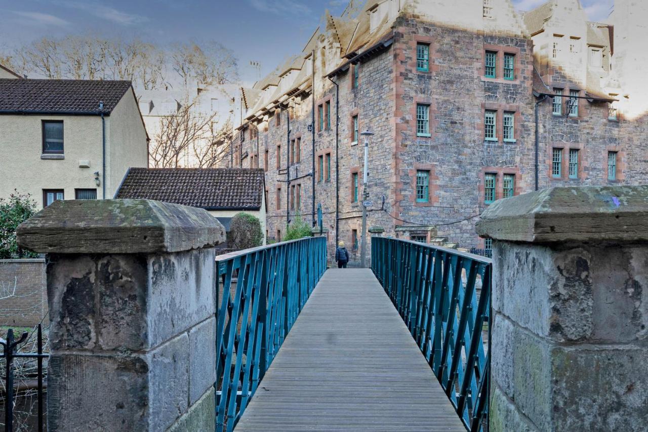 Elegant & Unique Getaway - Spacious 3 Bedroom, 2 Bathroom City Centre Apartment - Free Allocated Parking. Edinburgh Kültér fotó