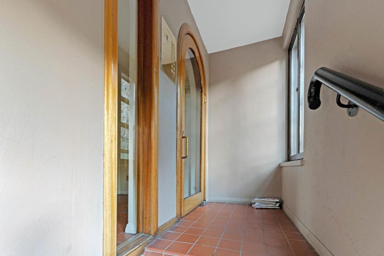 Elegant & Unique Getaway - Spacious 3 Bedroom, 2 Bathroom City Centre Apartment - Free Allocated Parking. Edinburgh Kültér fotó